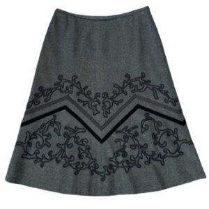 Ann Taylor LOFT Petite Wool Blend Black A-Line Skirt - Size 6 Petite
